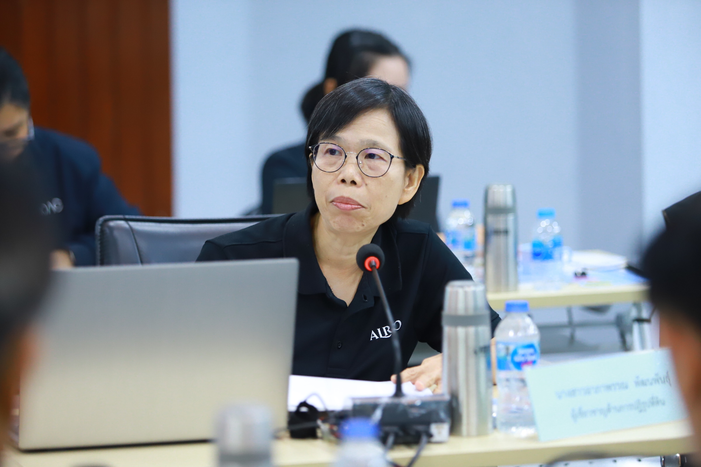 title - เลขาธิการ ส.ป.ก. ประชุมติดตามผลการดำเนินงาน และการใช้จ่ายงบประมาณ ประจำปีงบประมาณ พ.ศ.2569 ของภาคใต้ 